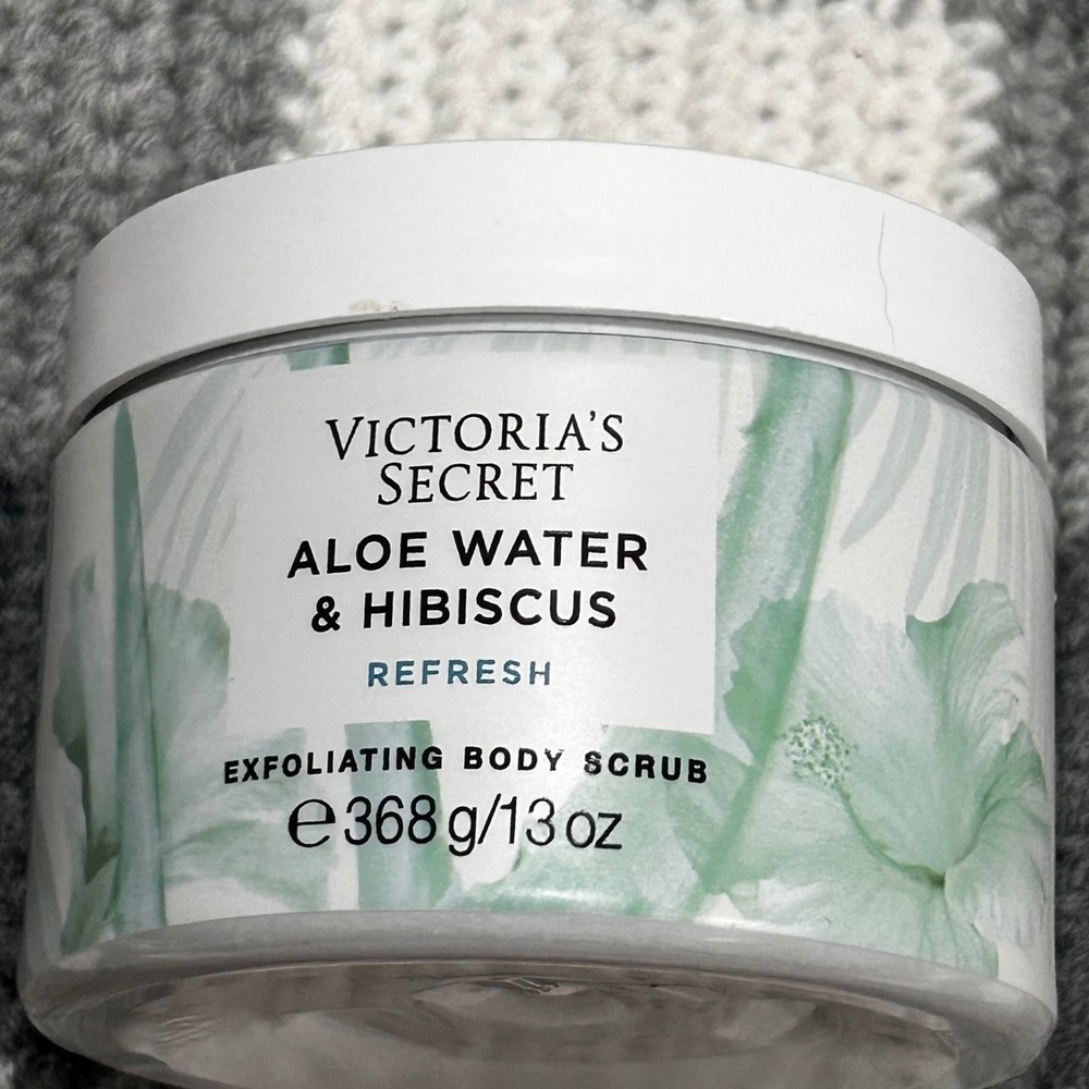 Victoria's Secret Body Scrub Aloe Water Hibiscus 13oz Green Spa Glow Clean Girl